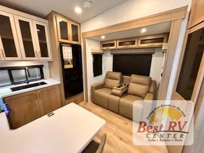 2027 Forest River Rockwood Signature photo 13