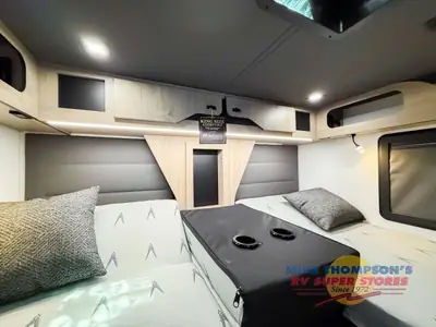 2026 Grand Design Lineage Series M photo 29