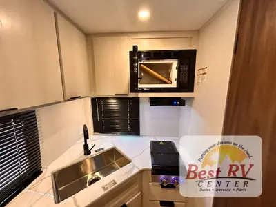 2027 Winnebago Access photo 39