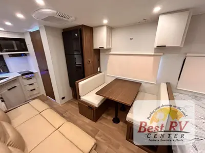 2027 Winnebago Access photo 12
