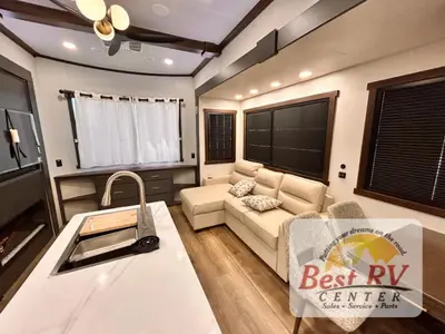 2027 Forest River Cedar Creek Cottage photo 20