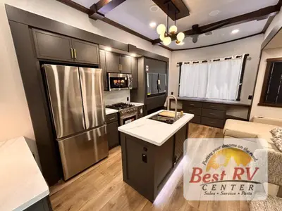 2027 Forest River Cedar Creek Cottage photo 11