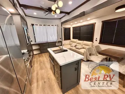 2027 Forest River Cedar Creek Cottage photo 14