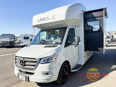 2026 Grand Design Lineage Series M photo 3