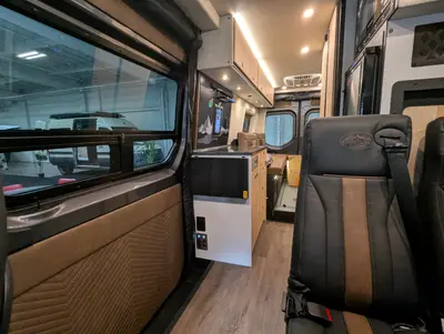2027 Storyteller Overland Tour Mode XL photo 18