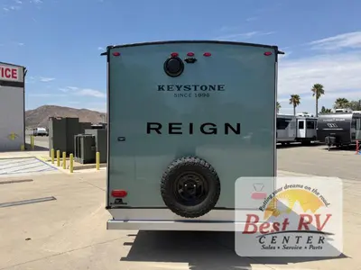 2027 Keystone Reign photo 4