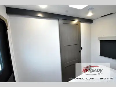 2027 Forest River Grand Surveyor photo 17