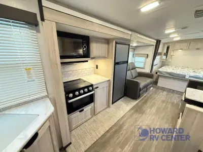 2023 Cruiser Shadow Cruiser 228RKS photo 27
