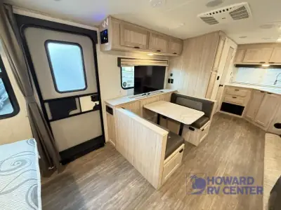 2023 Cruiser Shadow Cruiser 228RKS photo 19