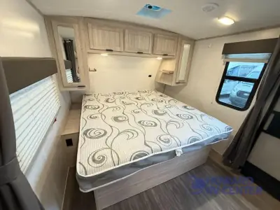 2023 Cruiser Shadow Cruiser 228RKS photo 31
