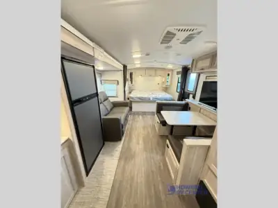 2023 Cruiser Shadow Cruiser 228RKS photo 12
