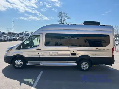 2026 Pleasure-Way Ontour 2.2 AWD photo 44