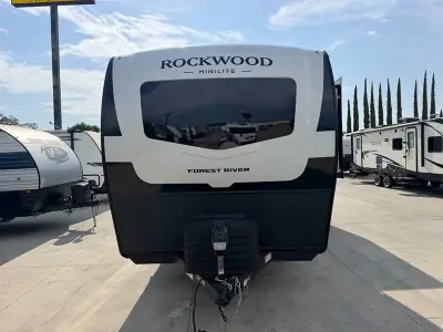 2027 Forest River MINILITE 2515S Rockwood photo 2
