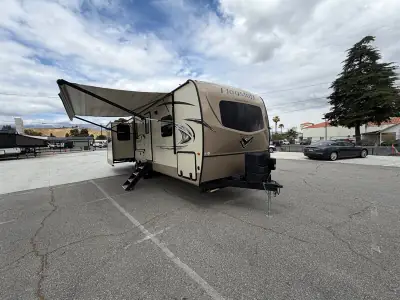 2019 Forest River Flagstaff Lite 27RLWS