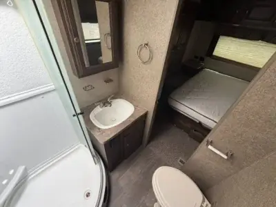 2019 Forest River Flagstaff Lite 27RLWS photo 29