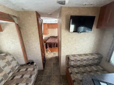 2010 Forest River Salem 25RKS photo 12