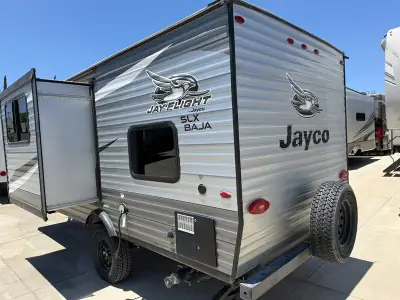 2020 Jayco Jay Flight SLX BAJA 184BS photo 5