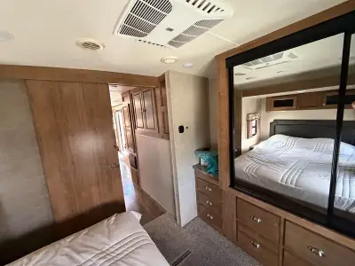2018 Forest River Rockwood Signature 8324BS-W photo 29
