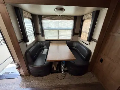 2018 Forest River Rockwood Signature 8324BS-W photo 16