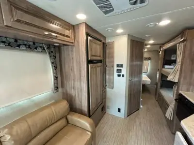 2019 Jayco GREYHAWK PRESTIGE 31FP photo 13