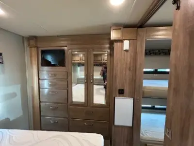 2019 Jayco GREYHAWK PRESTIGE 31FP photo 19