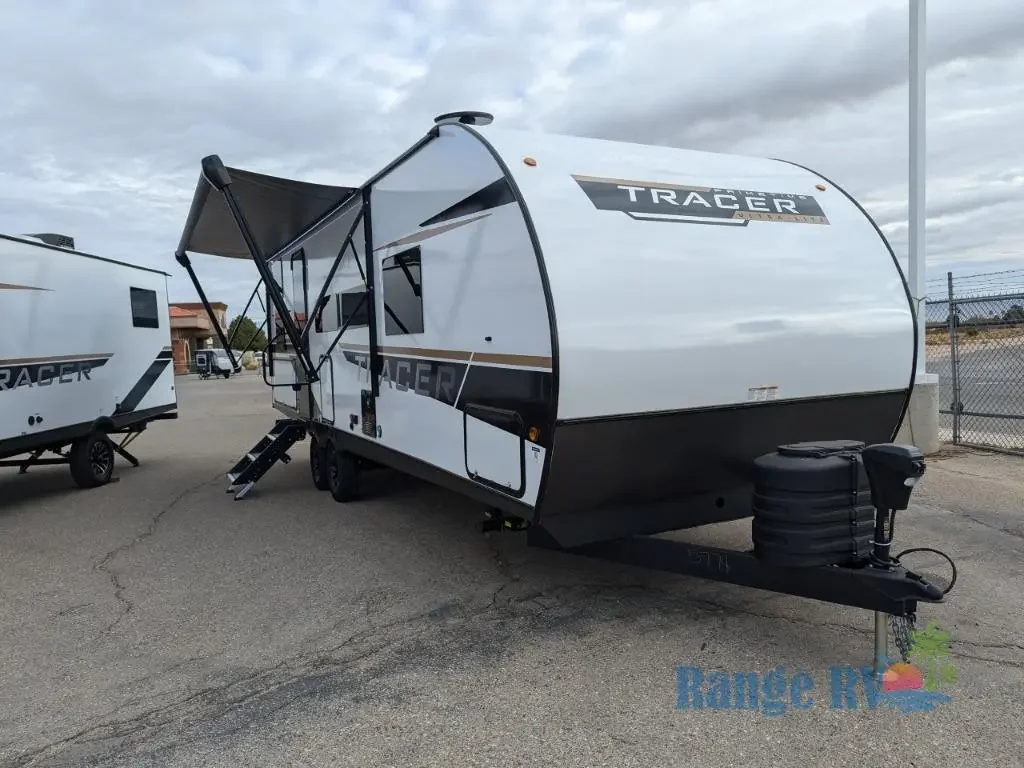 2025 Prime Time Tracer 250BH exterior