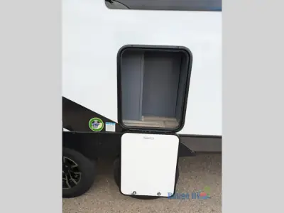 2025 Prime Time Tracer 250BH photo 8