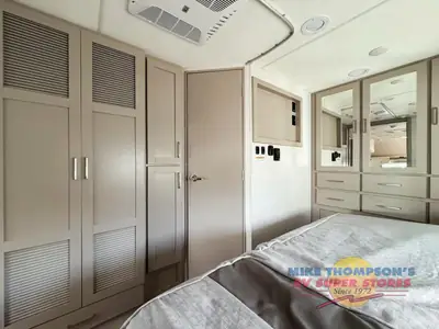 2026 Thor Motor Coach Chateau photo 26