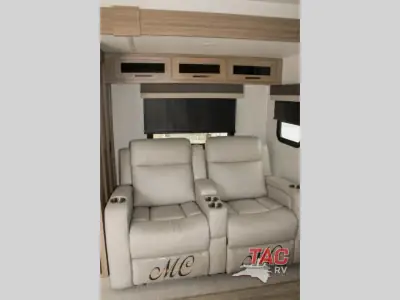 2027 Forest River Rockwood Mini Lite 2525RB photo 18