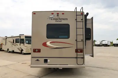 2015 Coachmen Pursuit 27KB photo 7
