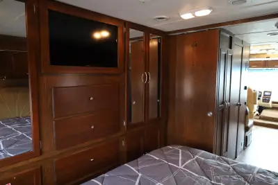 2015 Coachmen Pursuit 27KB photo 16
