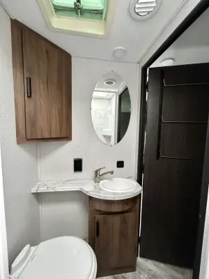 2021 Forest River Sunseeker TS2380 photo 14