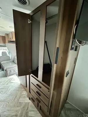 2021 Forest River Sunseeker TS2380 photo 18