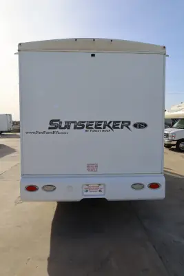 2021 Forest River Sunseeker TS2380 photo 7