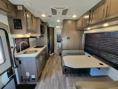 2025 Entegra Coach Odyssey SE 22C photo 8
