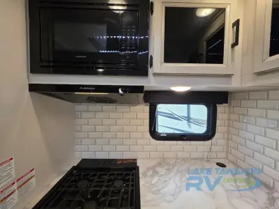 2022 Jayco White Hawk 32BH photo 14