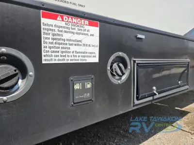2022 Heartland Cyclone 4007 photo 50