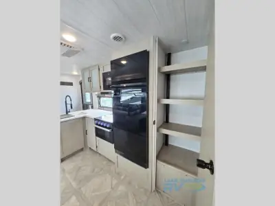 2023 Forest River Wildwood 29VBUD photo 12