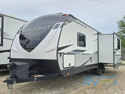 2022 Cruiser Twilight Signature TWS 2690