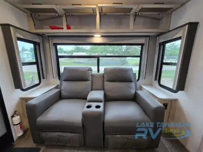 2022 Cruiser Twilight Signature TWS 2690 photo 33