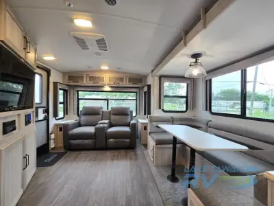 2022 Cruiser Twilight Signature TWS 2690 photo 7