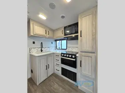 2022 Cruiser Twilight Signature TWS 2690 photo 11