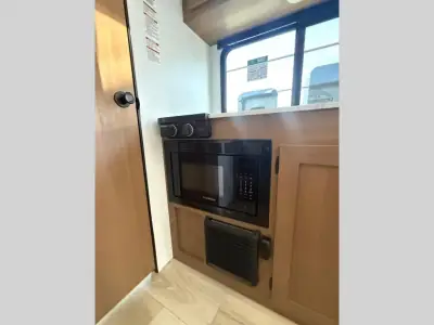 2026 Coachmen Apex Nano 224RBS photo 16