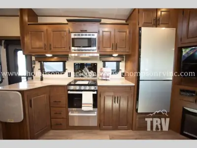 2027 Outdoors Glacier Peak Titanium Series F27MKS photo 9