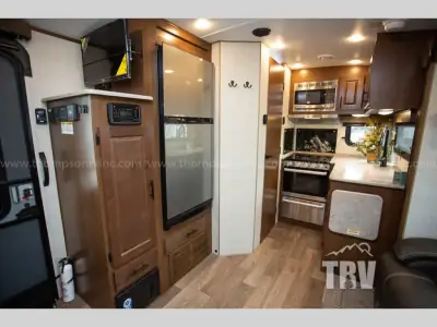 2027 Outdoors Creek Side Titanium Series 17CE photo 10