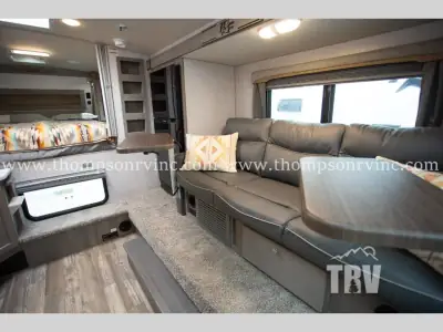 2027 Northwood Mfg Arctic Fox Camper 990 photo 4