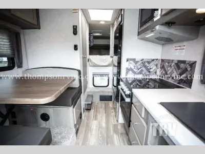 2027 Northwood Mfg Arctic Fox Camper 865 photo 4
