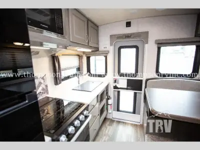 2027 Northwood Mfg Arctic Fox Camper 865 photo 15
