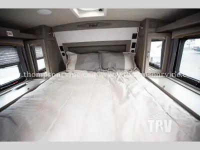 2027 Northwood Mfg Arctic Fox Camper 865 photo 11