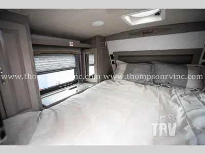 2027 Northwood Mfg Arctic Fox Camper 865 photo 12
